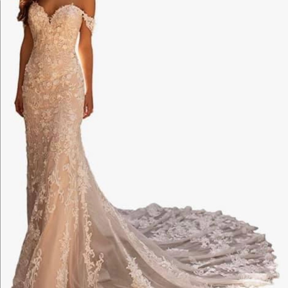 ✨*BRAND NEW WEDDING DRESS* ✨